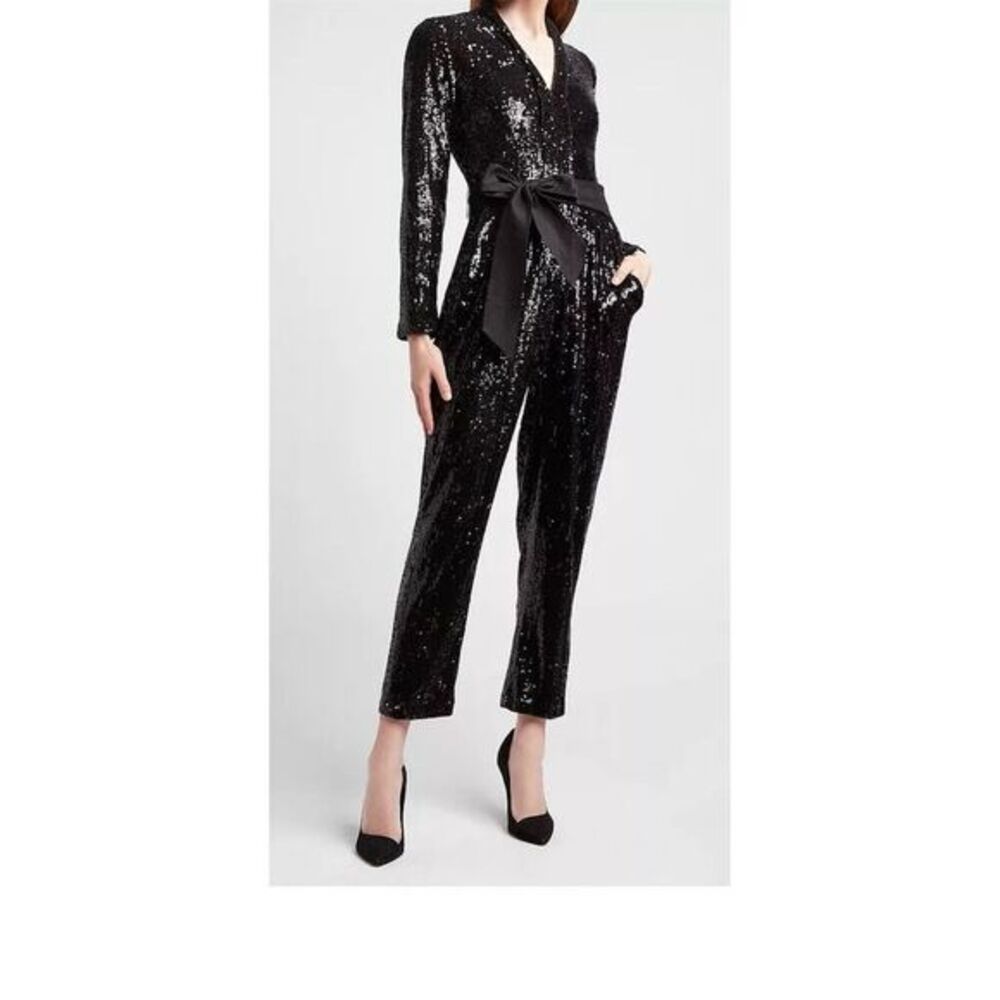 Express‎ Women's Black Sequin Jumpsuit Size L Party V-Neck Belted